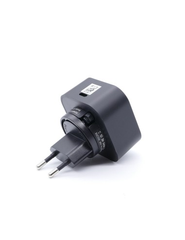 Caméra espion WiFi ONVIF orientable cachée dans un chargeur téléphone USB-C