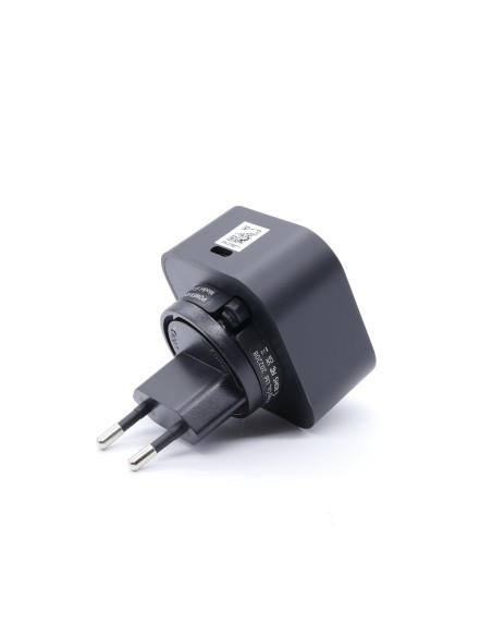 Caméra espion WiFi ONVIF orientable cachée dans un chargeur téléphone USB-C