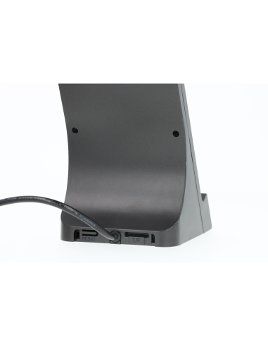 Caméra espion IP WiFi dans une station de charge induction pour smartphone