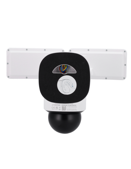 Caméra ip WIFI motorisée double objectifs dans une applique lumineuse EUFY E340